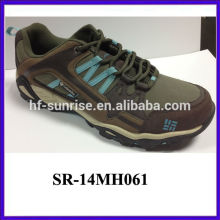 Chinese latest mens best hiking boots for wholesale